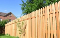 Clôtures en bois : avantages et inconvénients