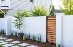 Idées de clôtures minimalistes pour un look épuré: Transformez votre espace extérieur avec simplicité et style