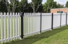 Zaun für den Schulhof : Sicherheit und Design – la combinaison parfaite pour un espace scolaire serein