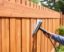 Cómo limpiar y mantener una valla de madera: la guía práctica que necesitas