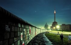 El Muro de Berlín: Una Cerca que Dividió una Ciudad y un Mundo