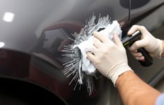 Как вернуть кузову лица: практическое руководство по удалению вмятин на автомобиле